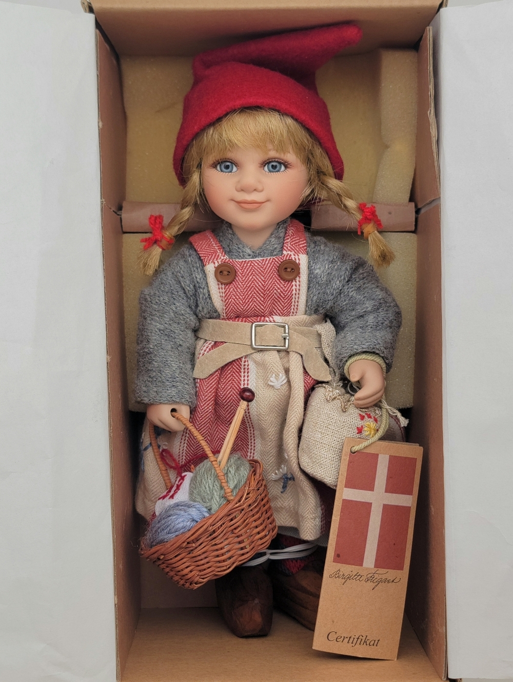 Brigitte Frigast Strik Mary Fine Porcelain Danish Folklore Doll Gnome Figure